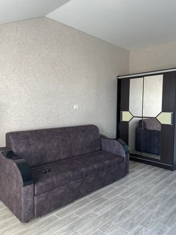 Уютная евродвушка на берегу моря, первая береговая, городской пляж