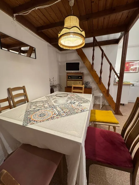 Квартира Аутентичная квартира в самом сердце города — Санкт-Петербург