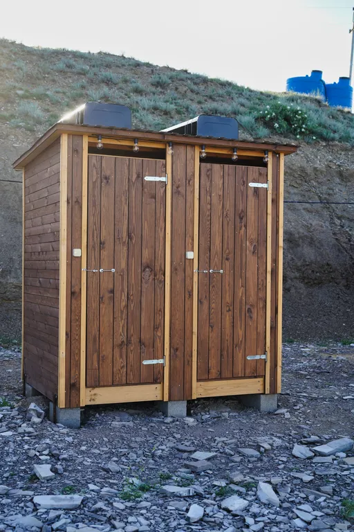 Коттедж Глэмпинг Остров на Чиркейском водохранилище — Чиркей