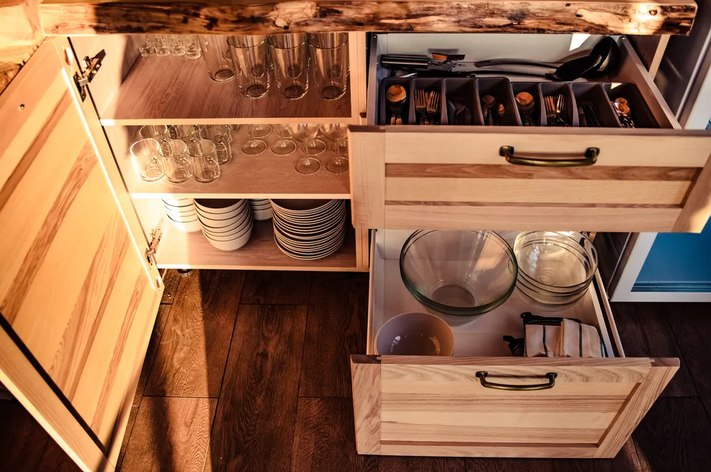 Дом Веськово с видом на озеро Плещеево