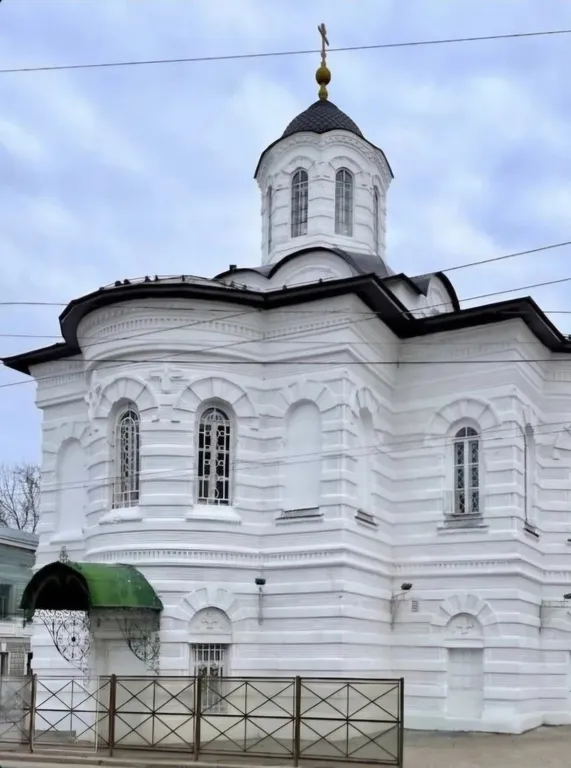Квартира у стен монастыря