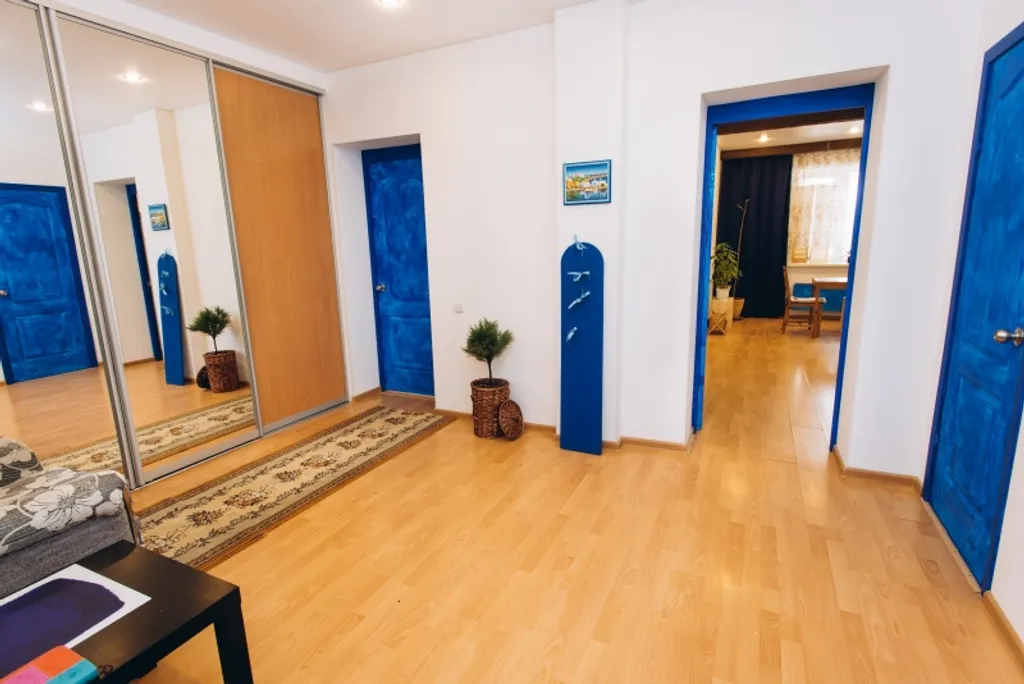 Квартира 2-комнатная Квартира — Екатеринбург