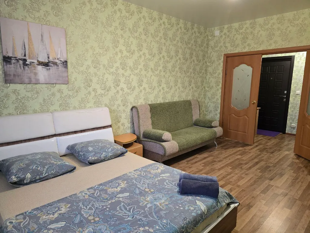 Однокомнатные апартаменты возле ТРЦ Аура