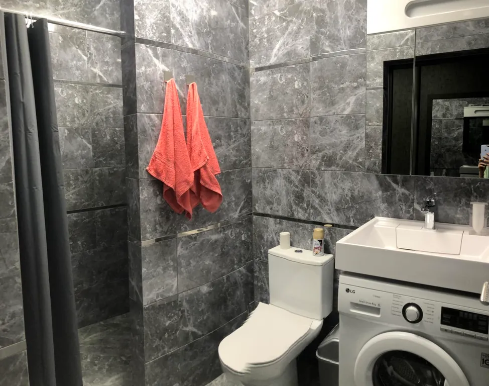 Двухкомнатная квартира с кухней, бассейном, джакузи и мангалом, баней