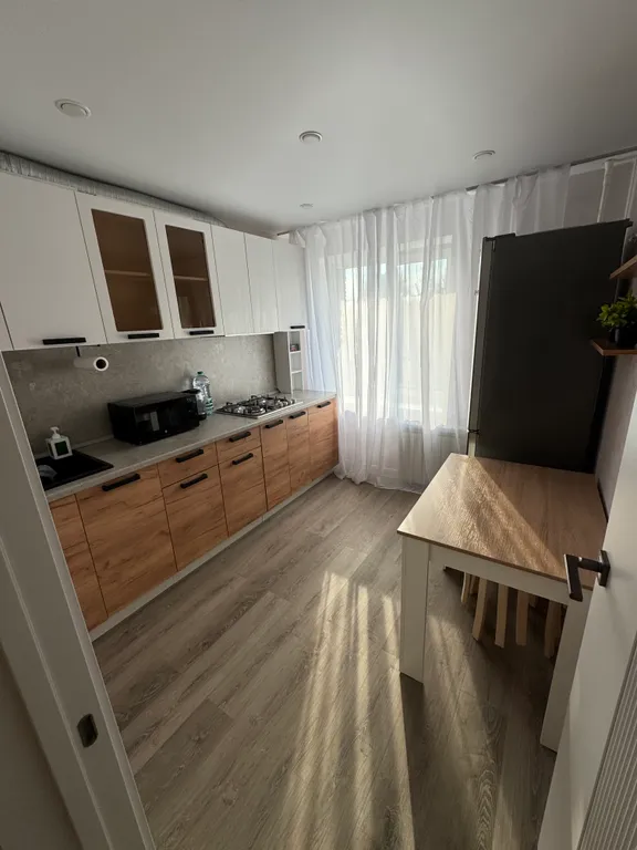 Комфортабельная квартира с тропическим душем на набережной