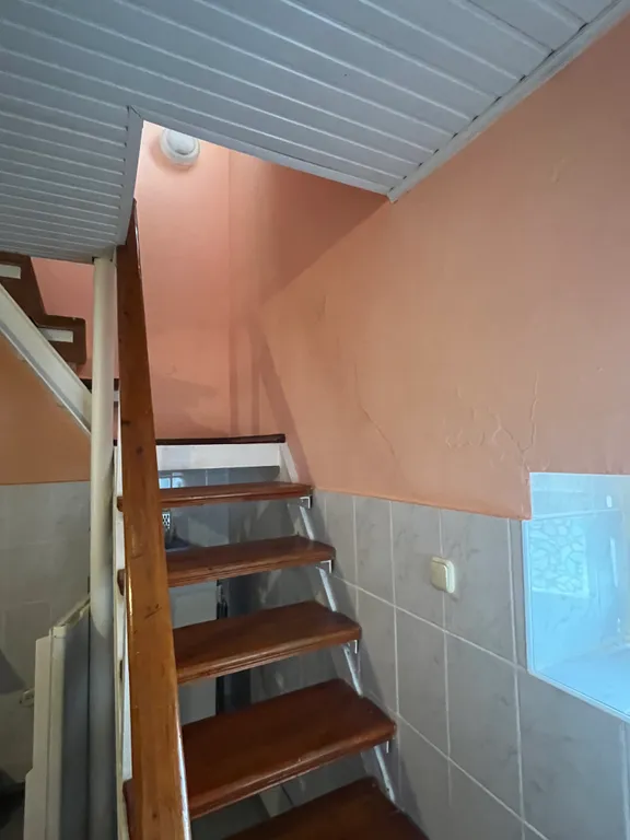 Коттедж с тихой территорией