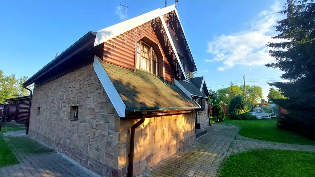 Коттедж Комфорт на юге Санкт-Петербурга внутри КАД, есть мангал и баня