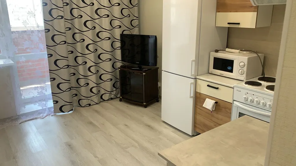 Уютная студия в районе областной больницы и перинатального центра