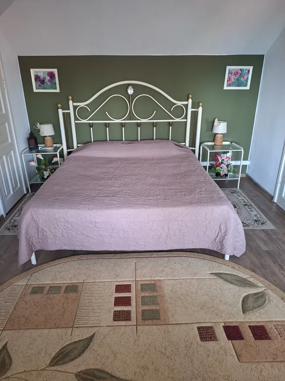 Квартира Уютная студия в центре города с видом на море — аренда посуточно в Алупка