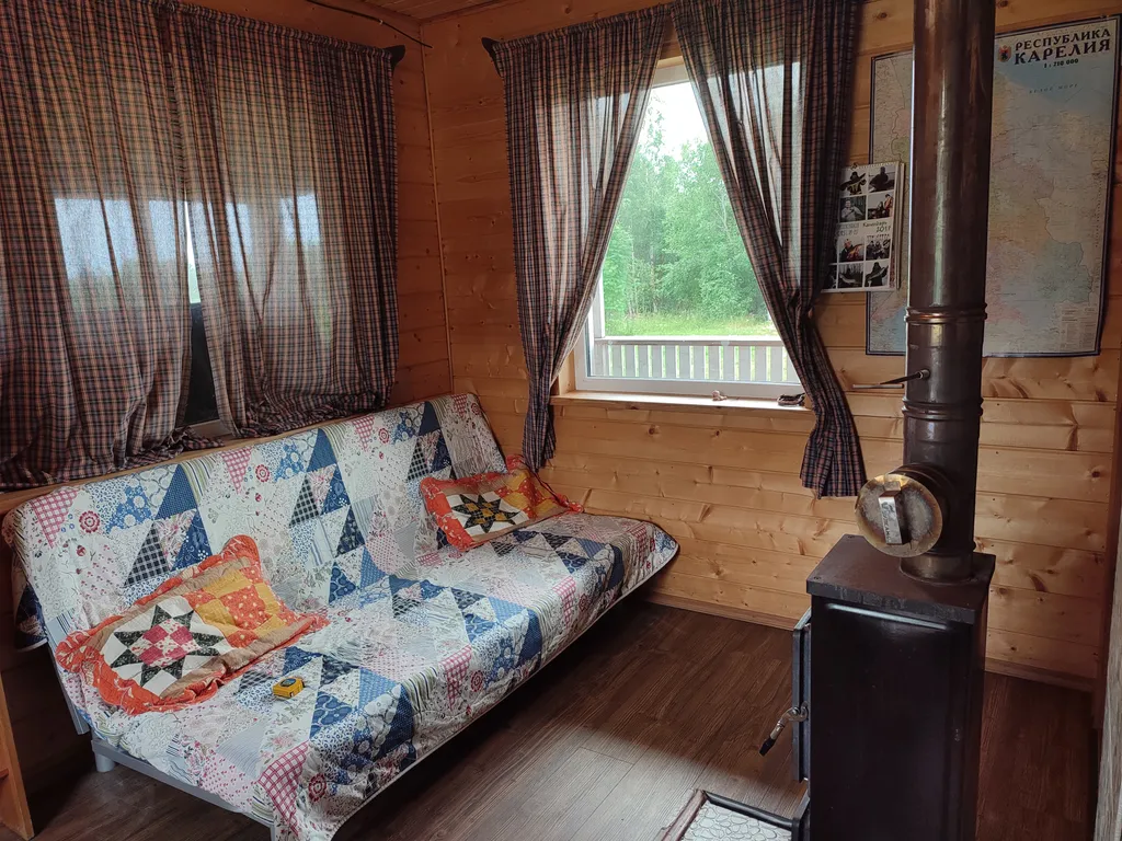 Коттедж Хонга ранда у озера с пляжем