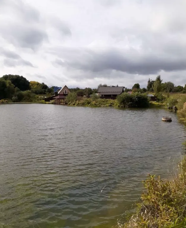 Уютный гостевой дом с баней на берегу озера