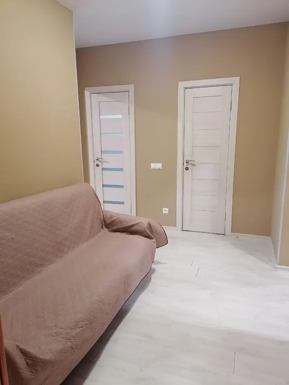 Уютная евротрешка возле парка Гагарина