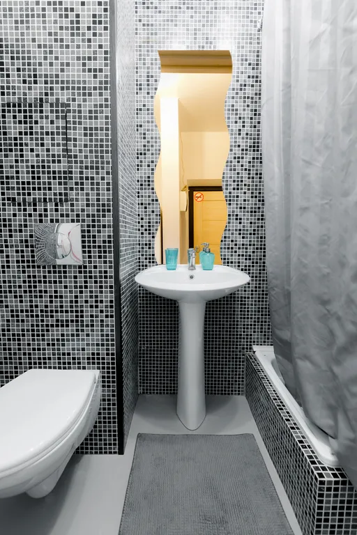 Студия возле ИМР им. Цыба