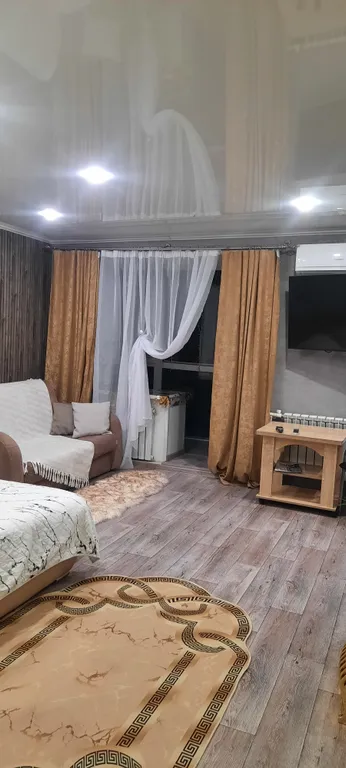 Студия с панорамными окнами