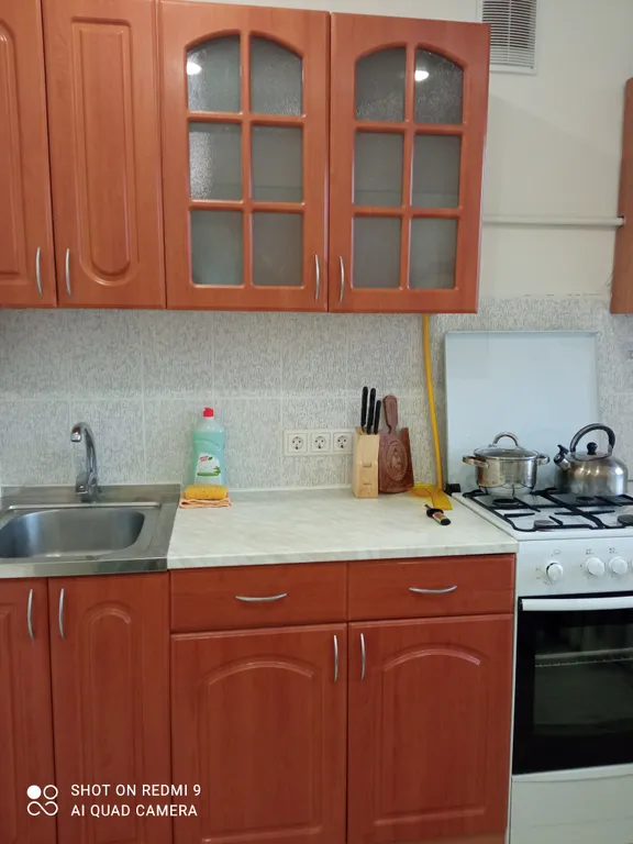 Центр у кремля рядом с 400 летним дубом. Есть отчетные документы.