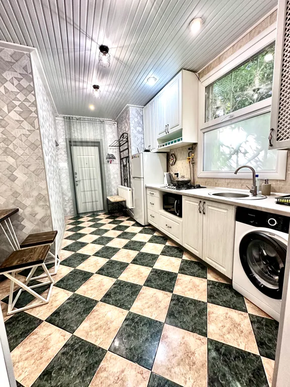 Квартира возле моря в центре