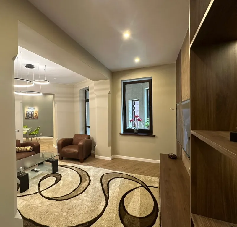 Комфортная 3-комнатная квартира в центре города