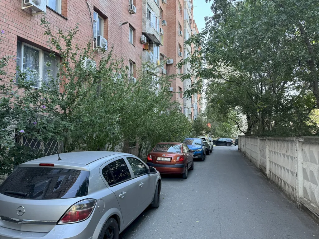 Квартира 2хкомнатная квартира 9 мин до пляжа, балкон, вид на море - Толстый мыс — Геленджик