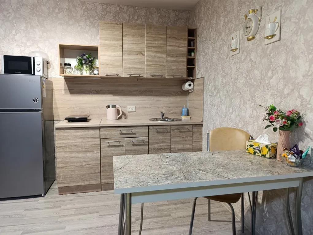 Просторная студия рядом с МНТК Микрохирургия глаза