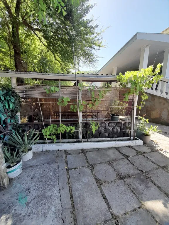 Просторный семейный номер улучшенный с видом на горы