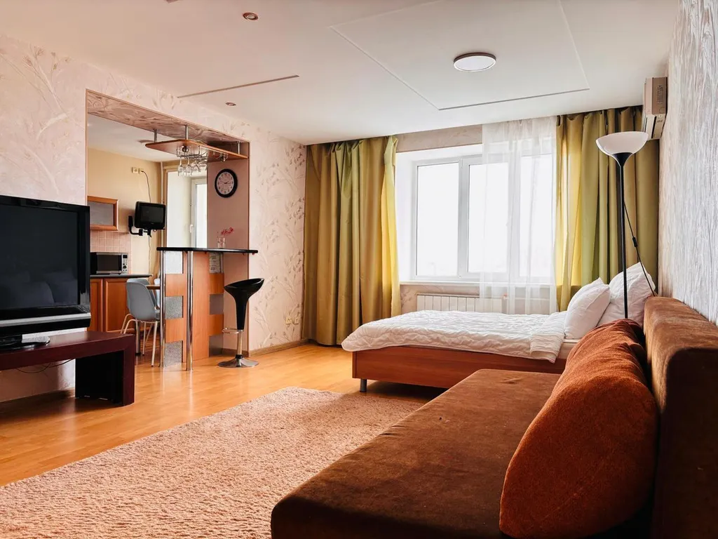 Квартира 2-комнатная просторная квартира в центре — Хабаровск