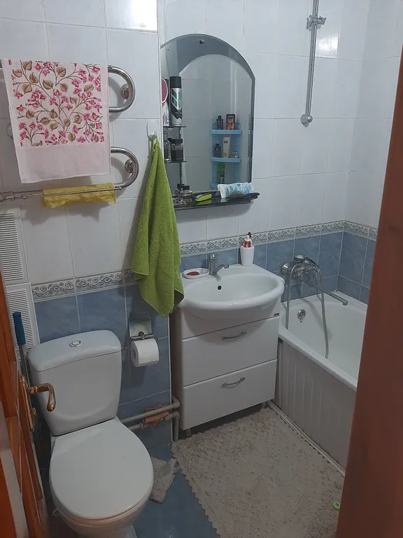 Уютная отдельная комната с балконом в районе автовокзала города Алушты