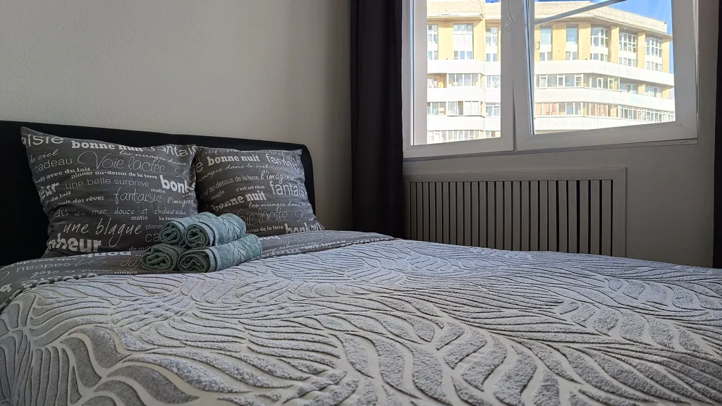 Новая уютная студия на 13 этаже в самом сердце города