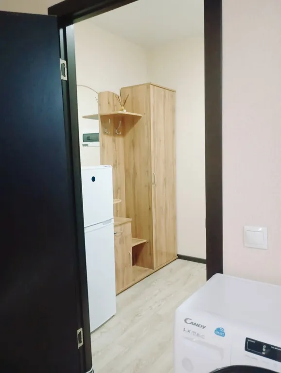 Студия на Взлетки у ТРЦ Планета