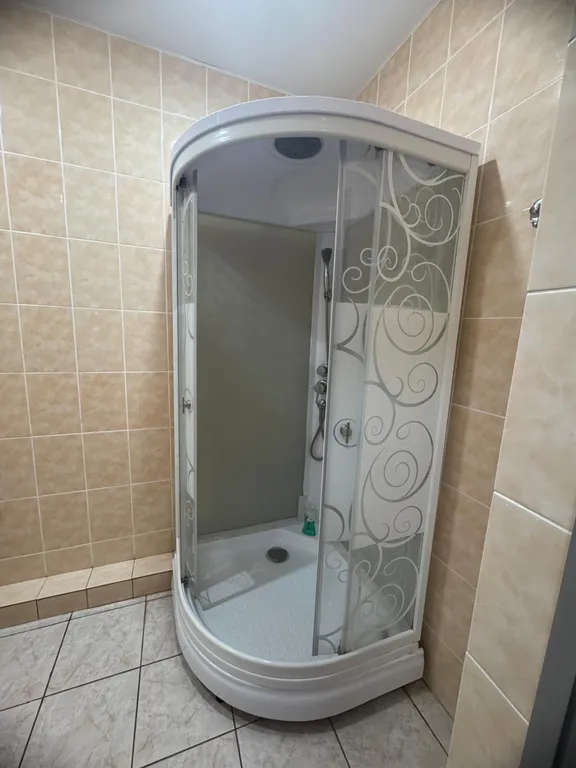 Комната с кухонной зоной