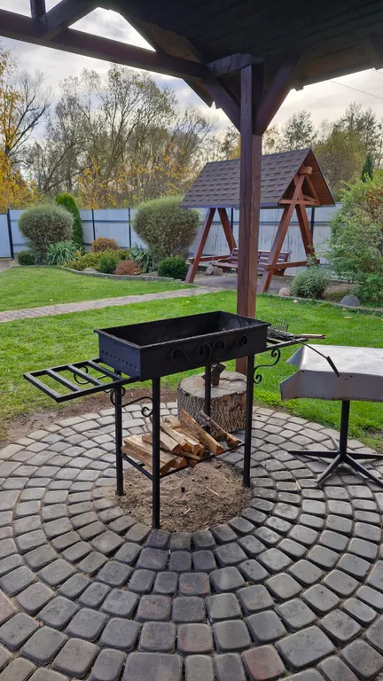 Дом с баней и парковкой