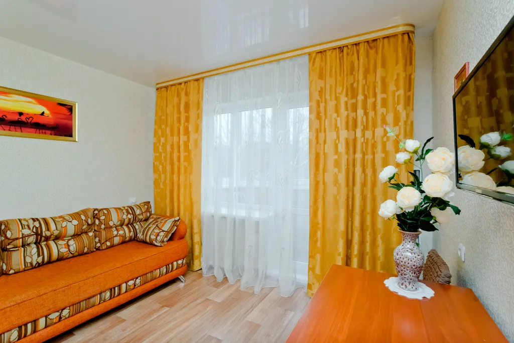 Квартира у вокзала и военного университета