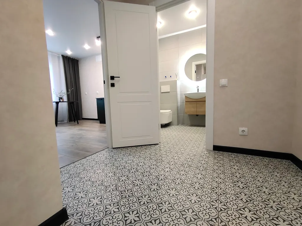 Квартира с новым ремонтом с самостоятельным заселением