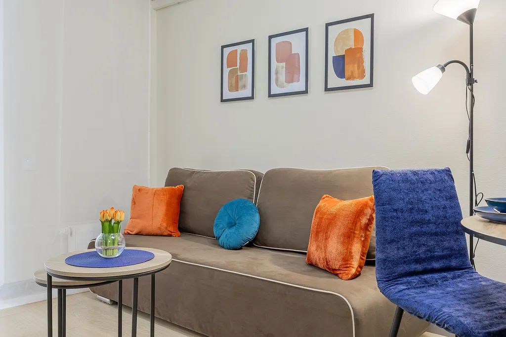 Новая квартира в центре города у метро Горьковская