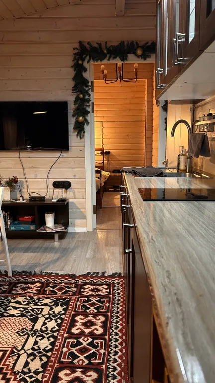 Коттедж Уютный домик на берегу реки — Тверь