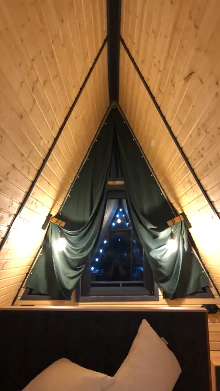 Уютный, новый дом с видом на Куртатинское ущелье