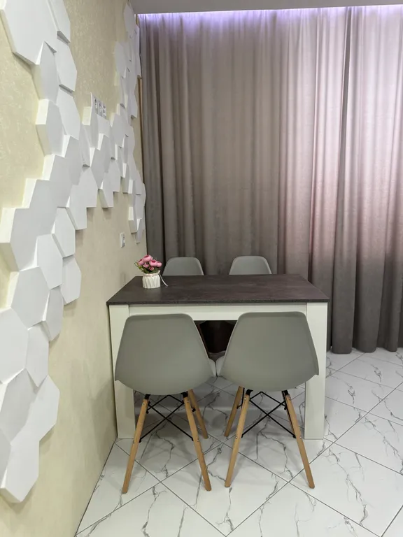 Идеальная квартира в новом доме с видом на закат