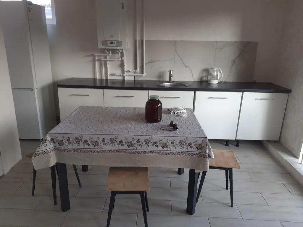 Уютный двухэтажный дом на берегу озера горнолыжный комплекс Кандрыкуль