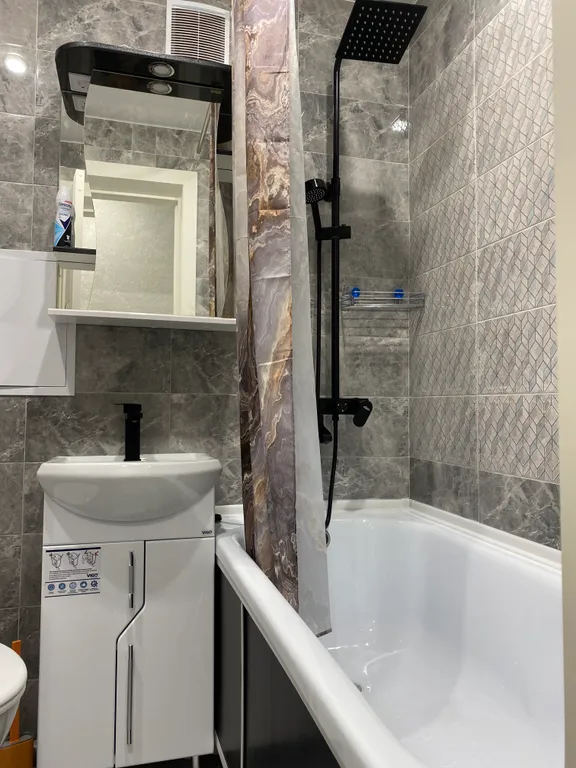 Квартира с евро ремонтом и со всеми удобствами центре города