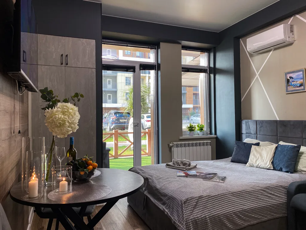 Дизайнерская студия с верандой