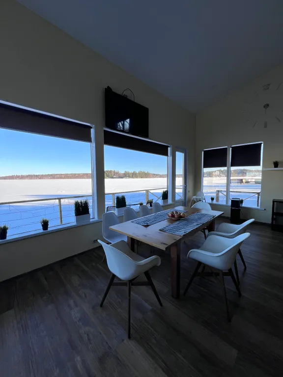 Дом на воде HouseBoat Kovcheg