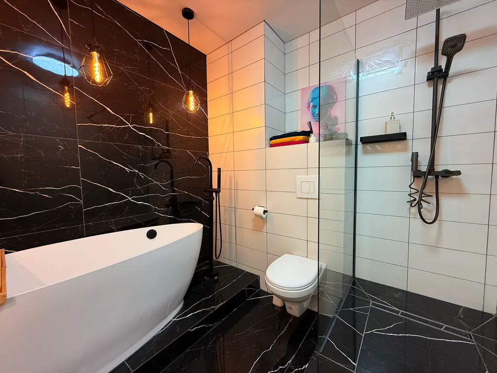 Квартира Дизайнерские апартаменты — Екатеринбург