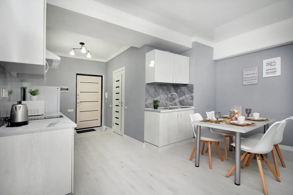 Квартира Просторный апартамент в Молодежном — Алматы