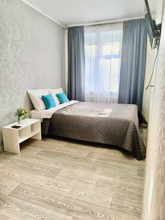 Квартира со всеми удобствами в 10 минутах от центра с кондиционером — аренда посуточно в Казань