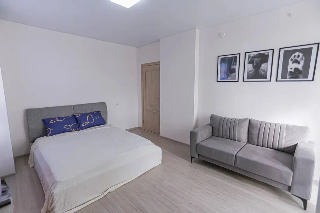 Квартира у реки