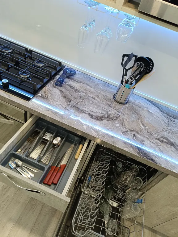 Квартира с видом на Кремль и р. Великую, с выходом на террасу