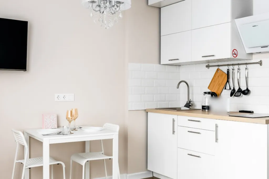 Светлые апартаменты в центре