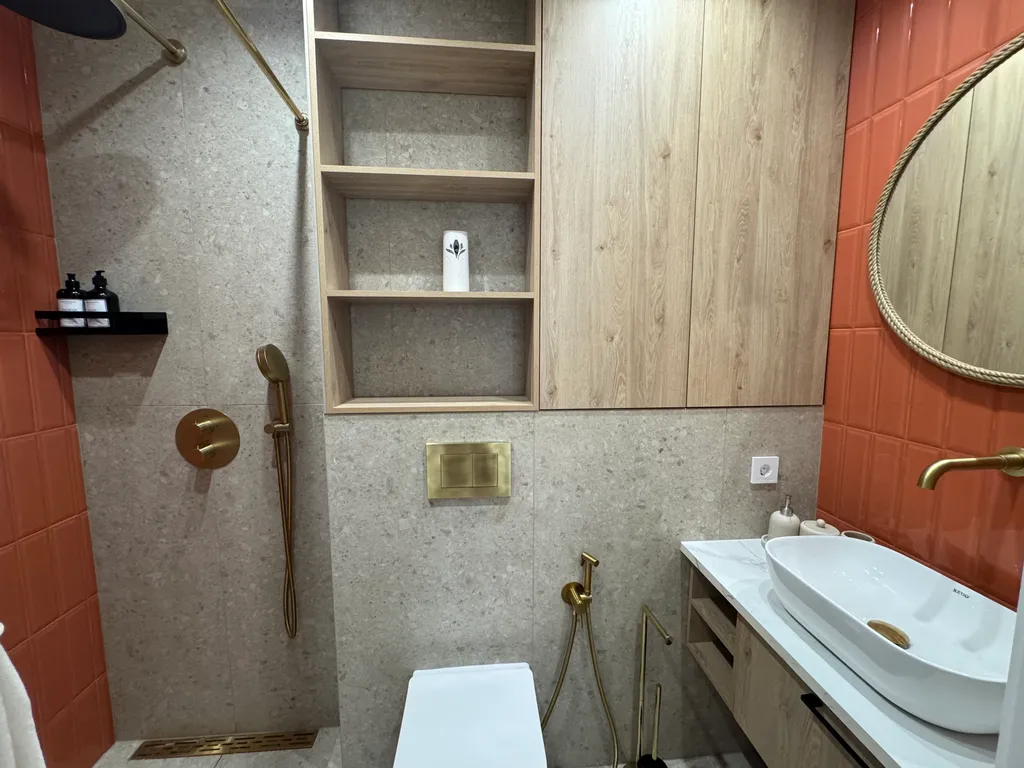 Коттедж с видом на море и индивидуальной террасой