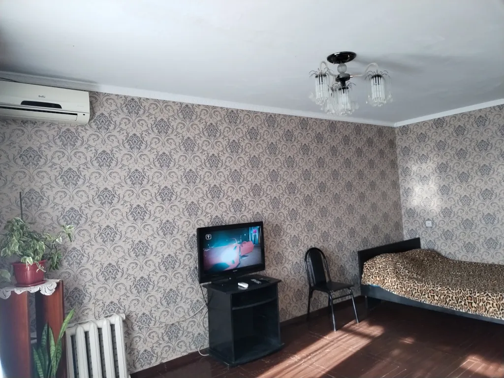 Бюджетная квартира с видом на город