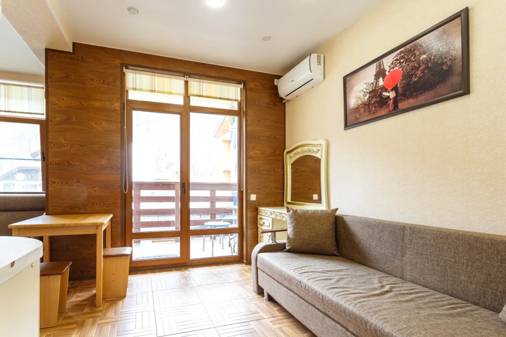 Студия напротив Мариотт