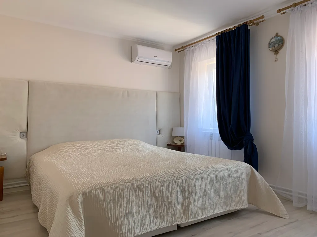 Семейный номер с видом на море